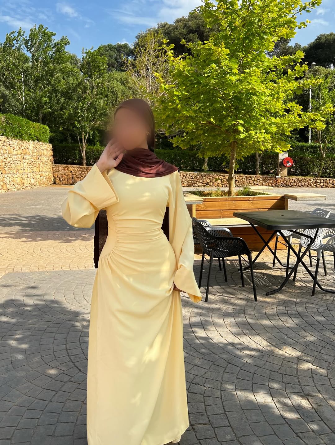 ROBE AMIRA